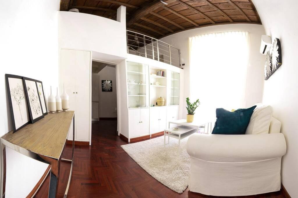 Chiara'S Place At Pantheon - Your Apt In Rome Exterior photo