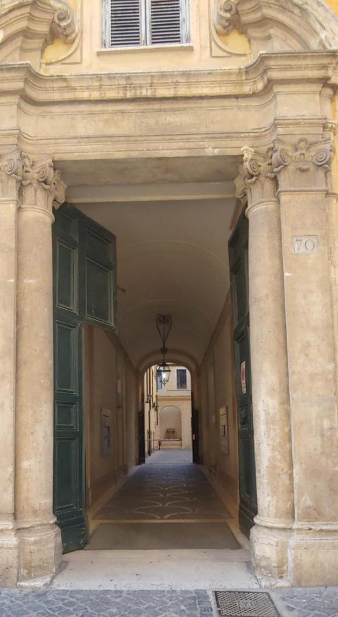 Chiara'S Place At Pantheon - Your Apt In Rome Exterior photo